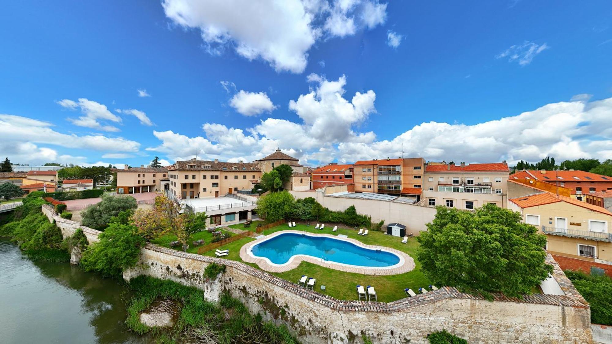 Azz Penafiel Las Claras Hotel & Spa المظهر الخارجي الصورة